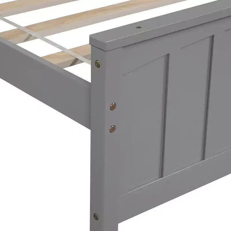 Letto matrimoniale con piattaforma grigio/bianco con testiera e pediera – Posti letto 1